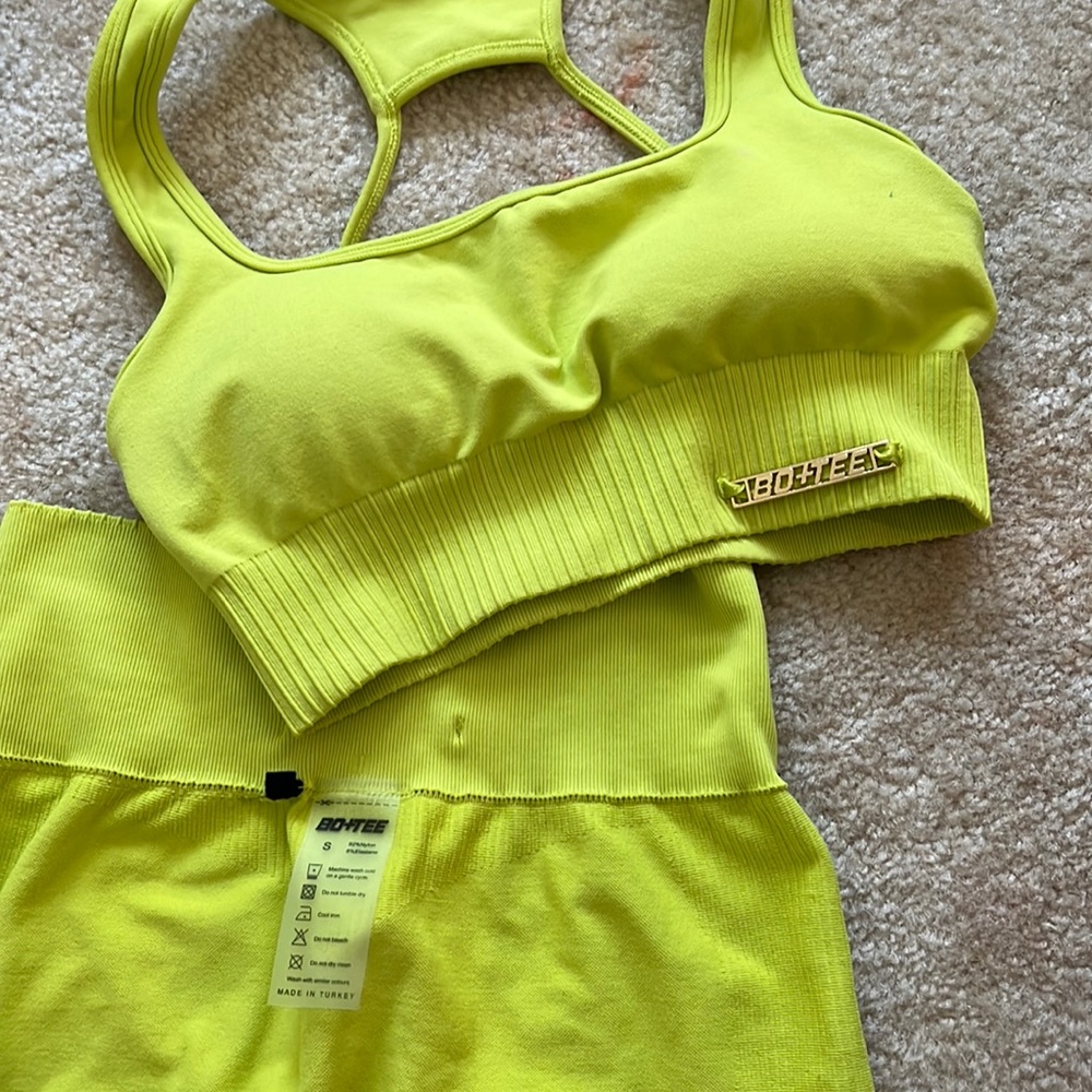 Workout Set S Bo+Tee Domi Collection